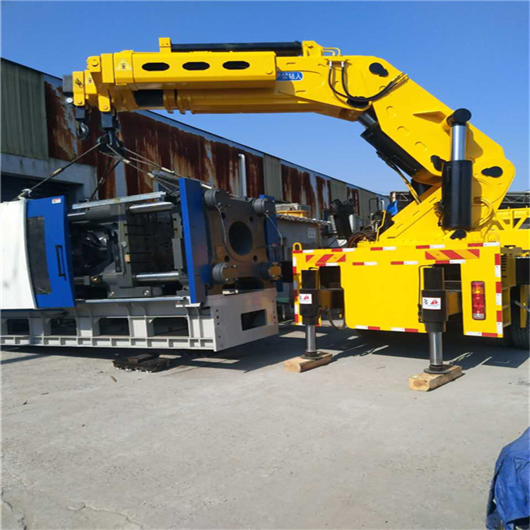 淮阳 大吨位折臂吊出租费用解析：一小时租赁多少钱